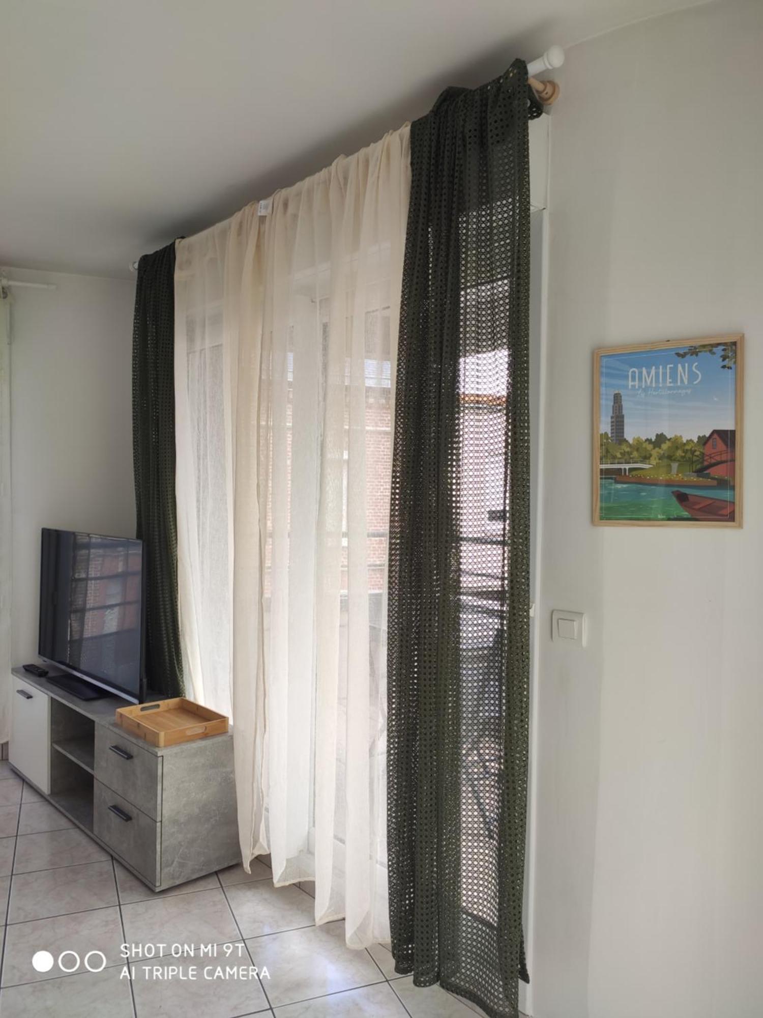Sublime T2 Lumineux Avec Balcon - Rue Gratuite Amiens